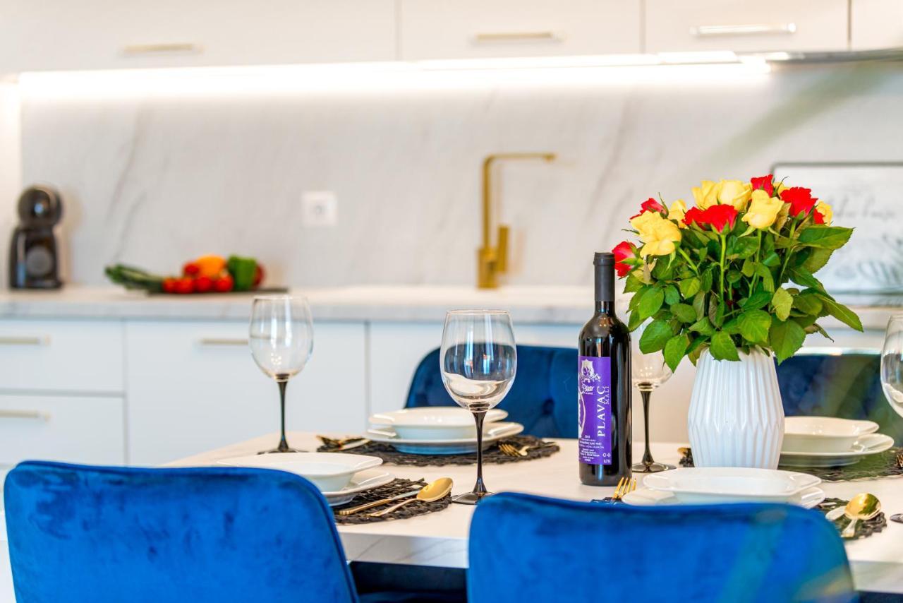 BlueSky Deluxe Apartment Free parking Dubrovnik Eksteriør bilde