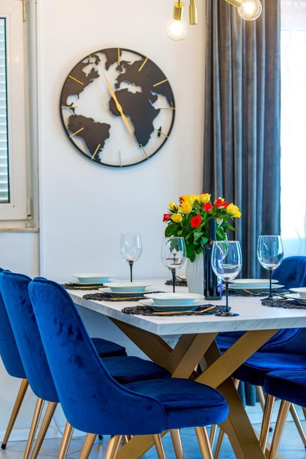 BlueSky Deluxe Apartment Free parking Dubrovnik Eksteriør bilde