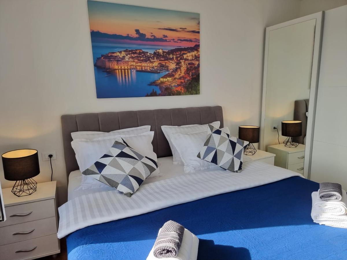 BlueSky Deluxe Apartment Free parking Dubrovnik Eksteriør bilde